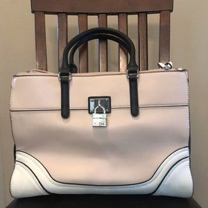 Guess purse